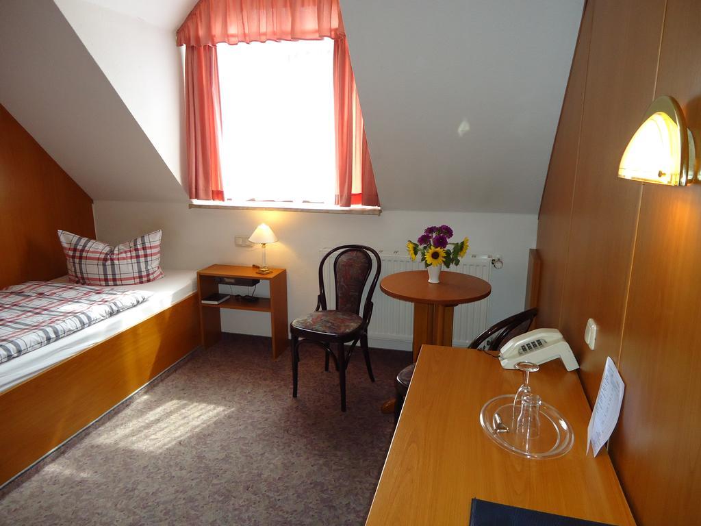 Hotel Müller Genthin Oda fotoğraf